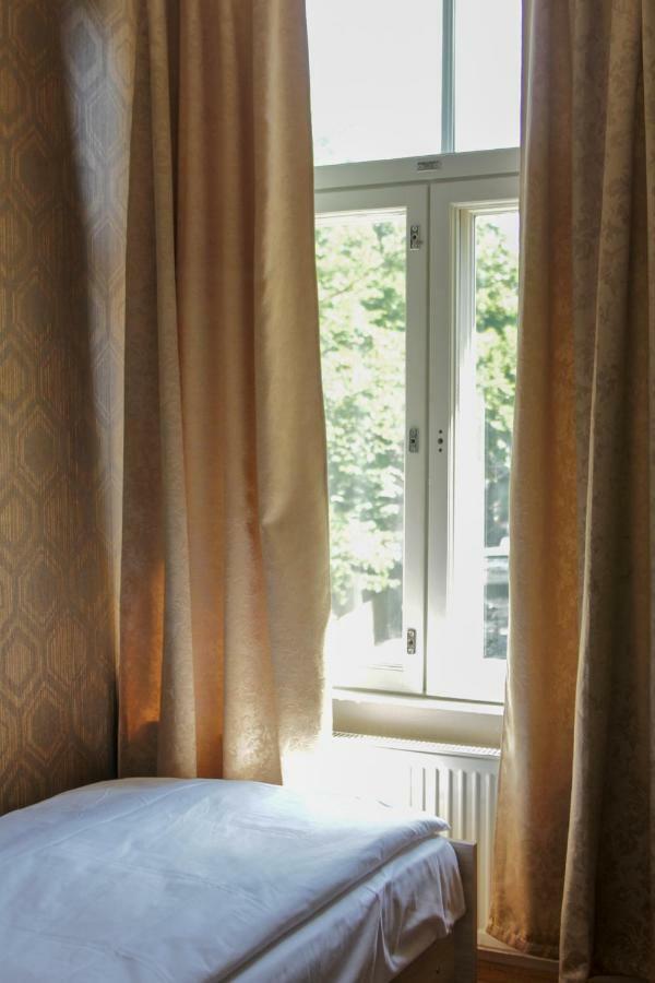 Hostel Kadriorg *